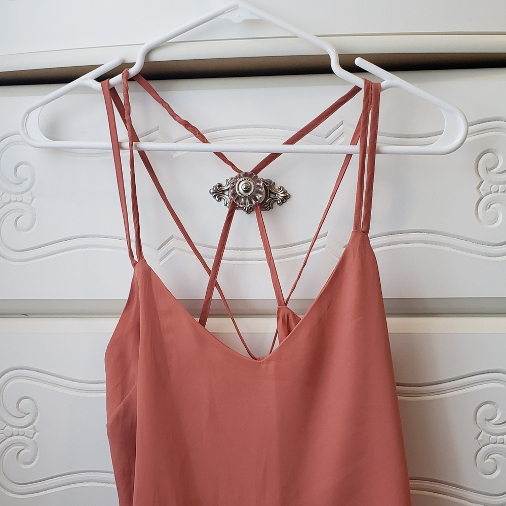 Spaghetti straped pink crossed tank